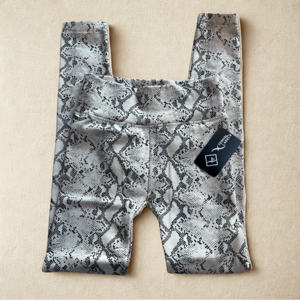 Nwt Zenana Fleece Lined Snake Print Leggings S/M
